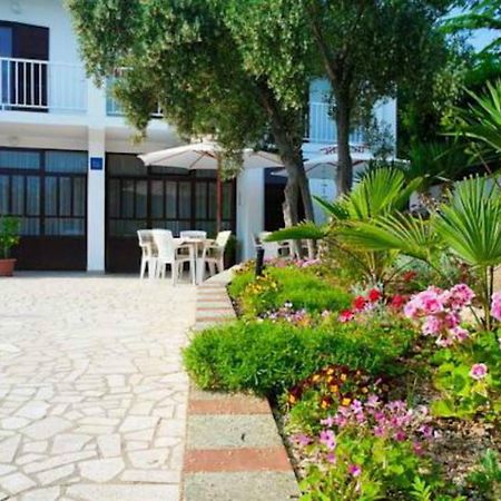 Rooms Amfora Крк Экстерьер фото