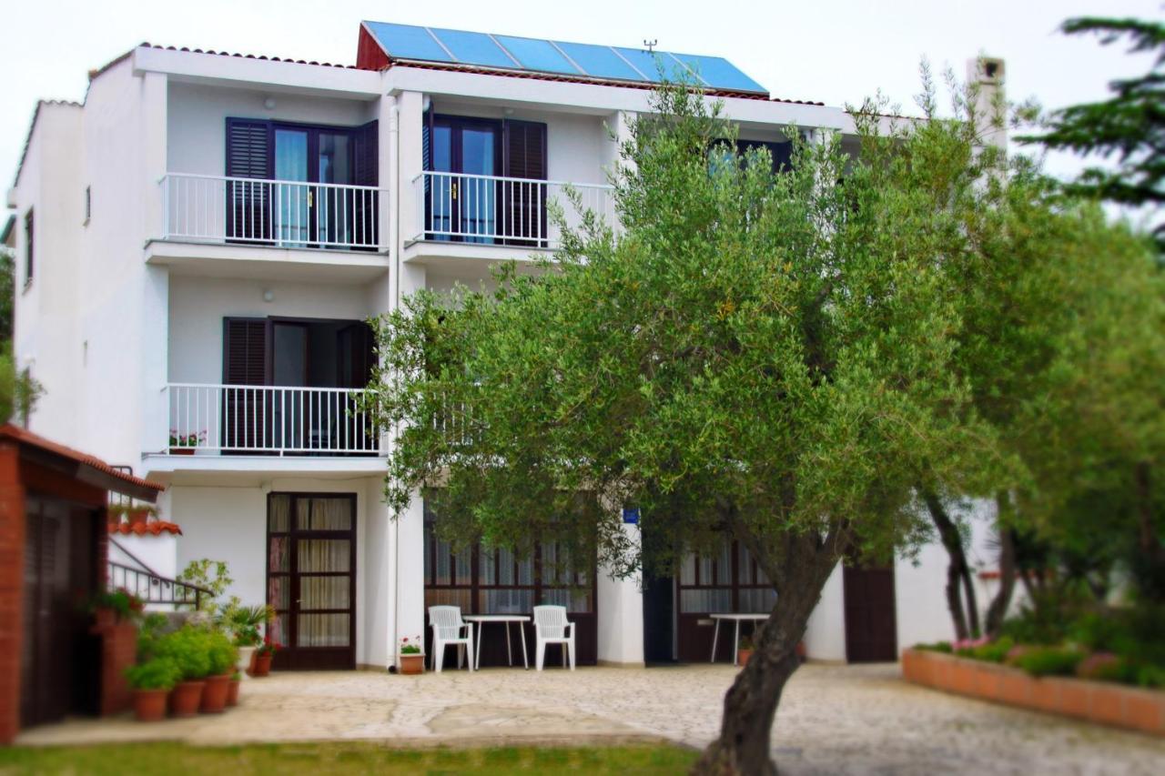 Rooms Amfora Крк Экстерьер фото